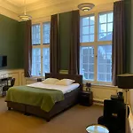 The Velvet Hotel 3*