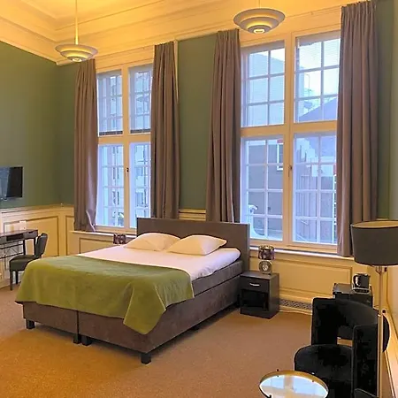 Hotel The Velvet