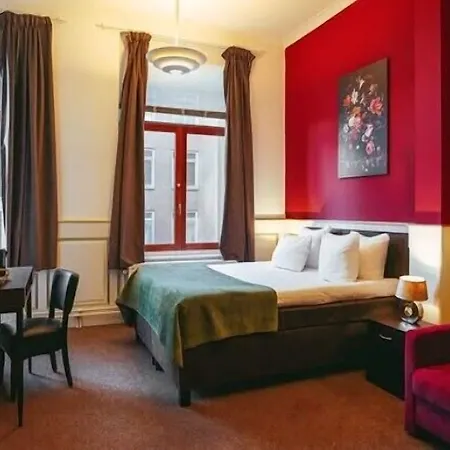 The Velvet Hotel 3*