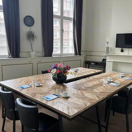 The Velvet Szálloda